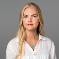 Halskjede. Nora Gulbrandsen, «Modell 1865». Turkis emalje og sølv